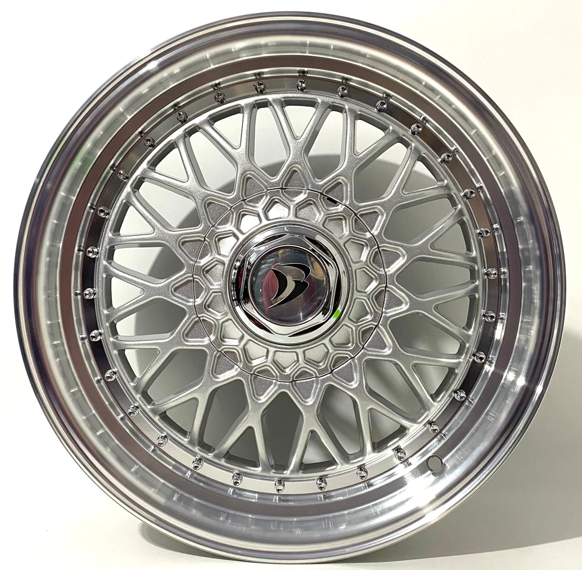 BRW 900